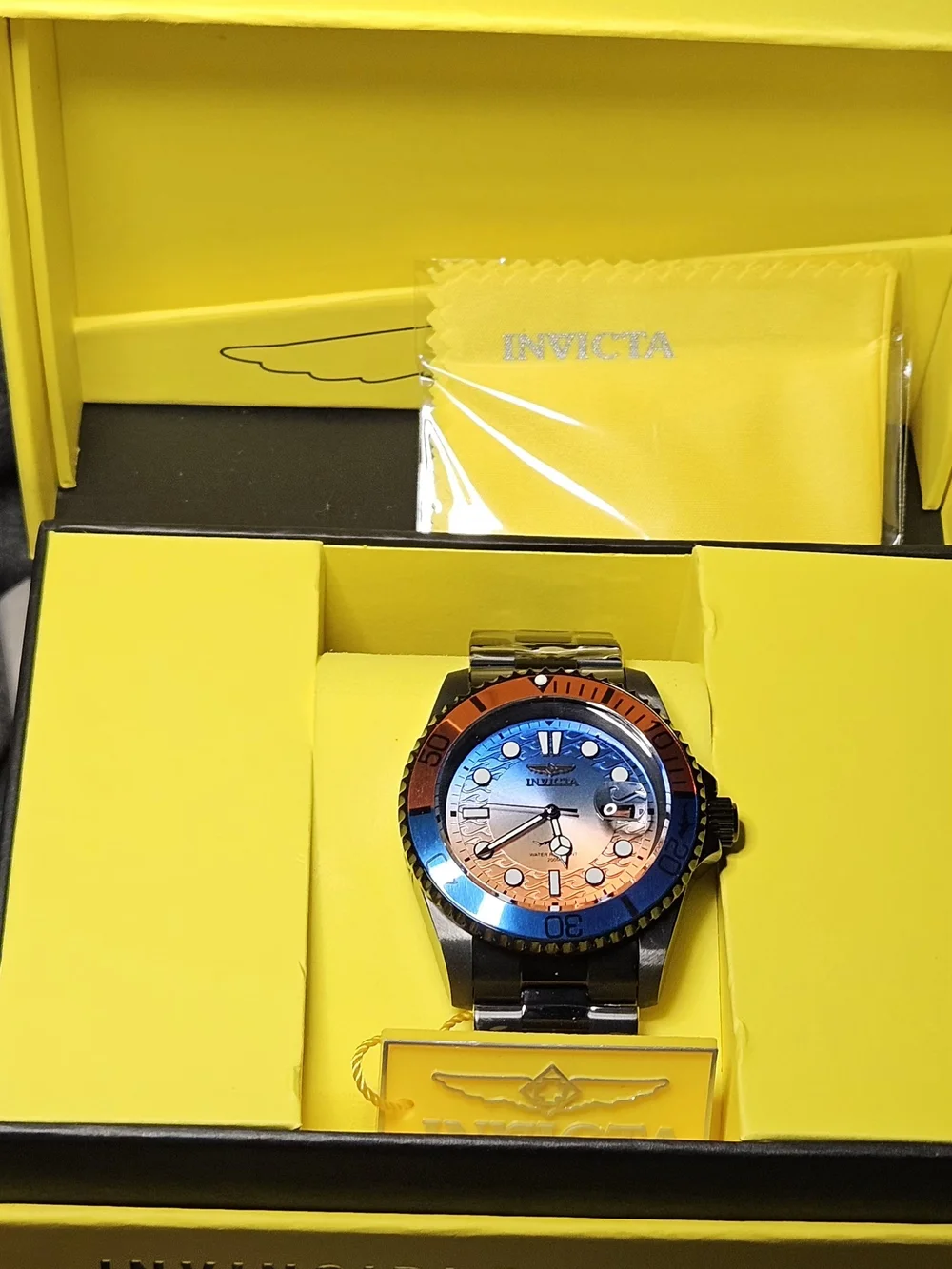 NWT Invicta Pro Diver Vectide Sunset Watch Black Stainless Steel 50976